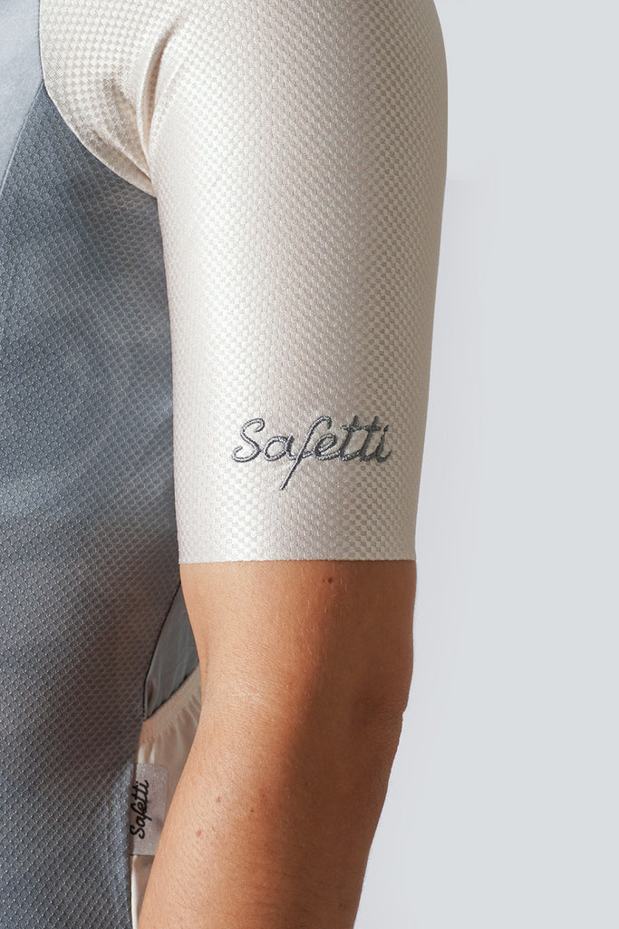 Safetti Women's Ascenso Cycling Jersey Sleeve Details