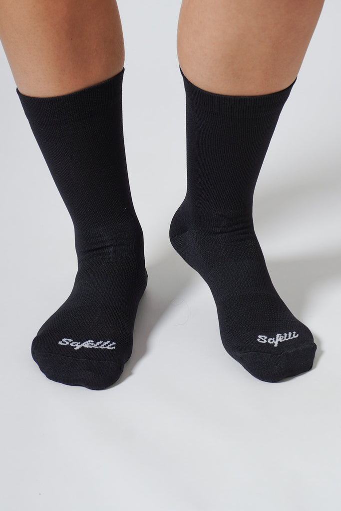 Safetti Classic Cycling Socks Black On Feet